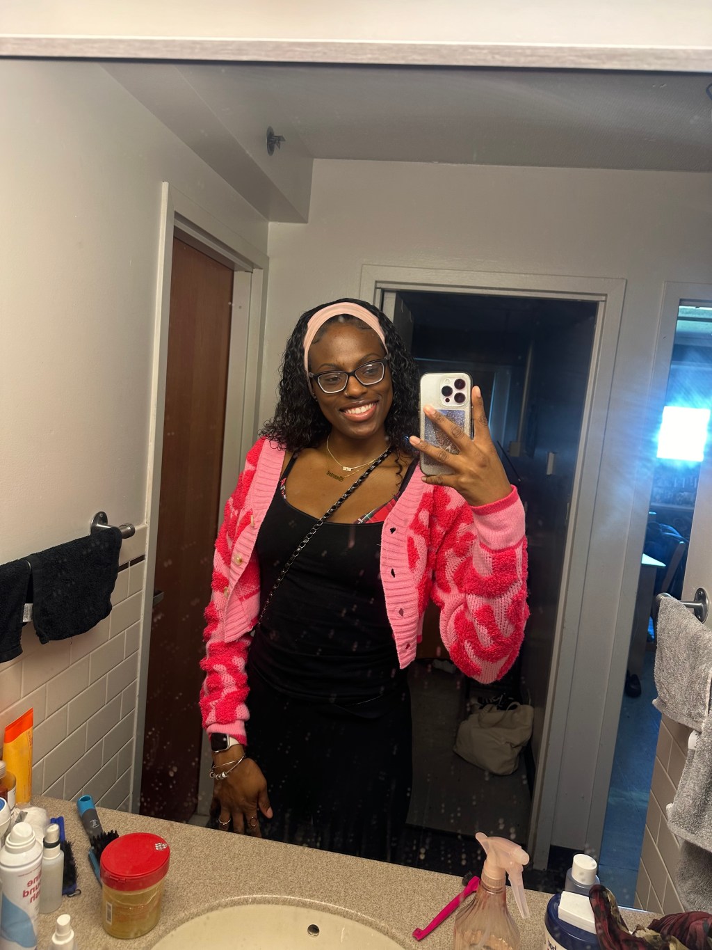 Welcome to My Plush Pink Reading Nook!&nbsp;(About)